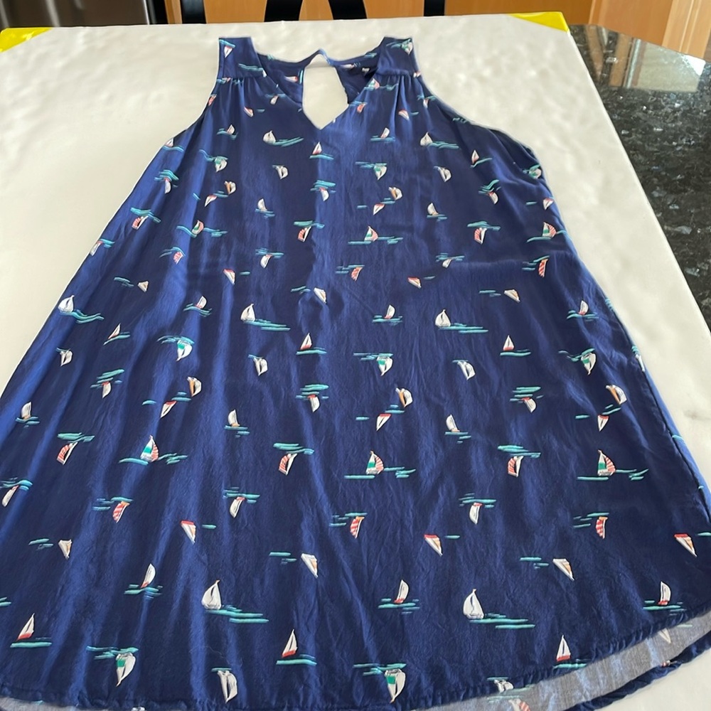 Gap sun dress. Size medium.